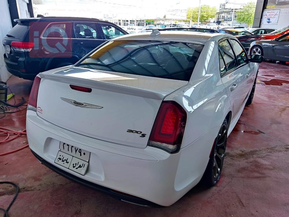 Chrysler 300